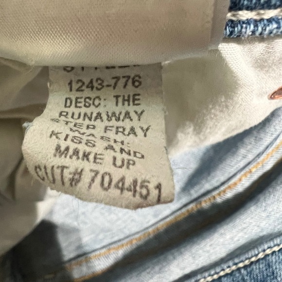 MOTHER The Runaway Step Fray Flare Jeans Size 29 Kiss and Make Up Wash Denim - Picture 8 of 16